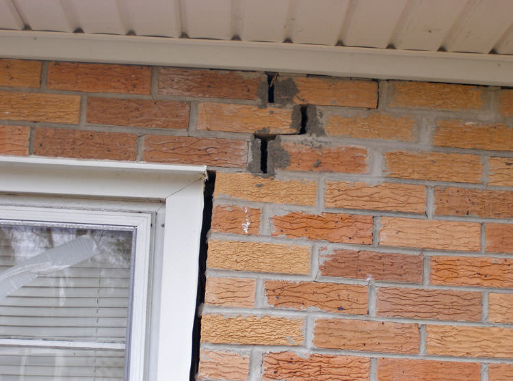 Foundation Cracks Repair In Ontario Foundation Wall Crack